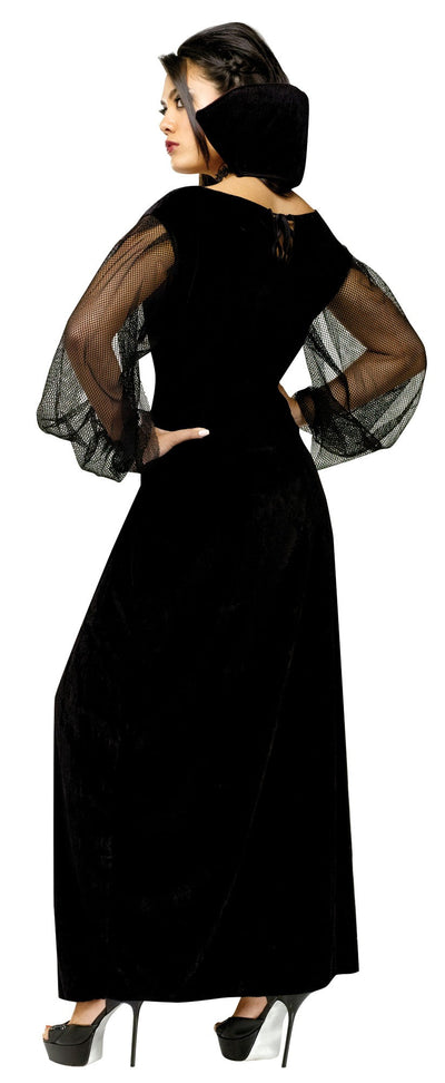 Goth Maiden Vampiress