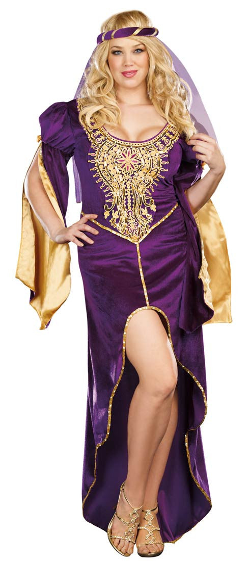 Queen of Thrones Plus Size