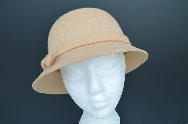 Roaring 20's Beige Flapper Hat